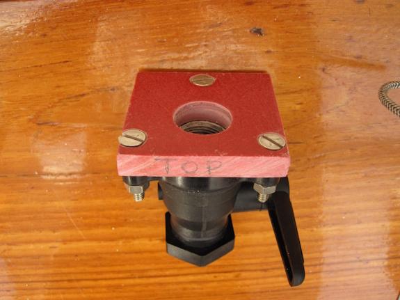 Backing plate screws for flanged seacock